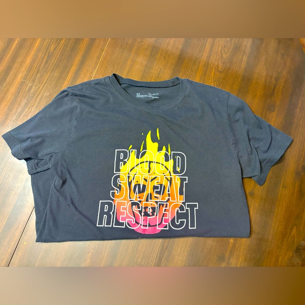 UA Tee